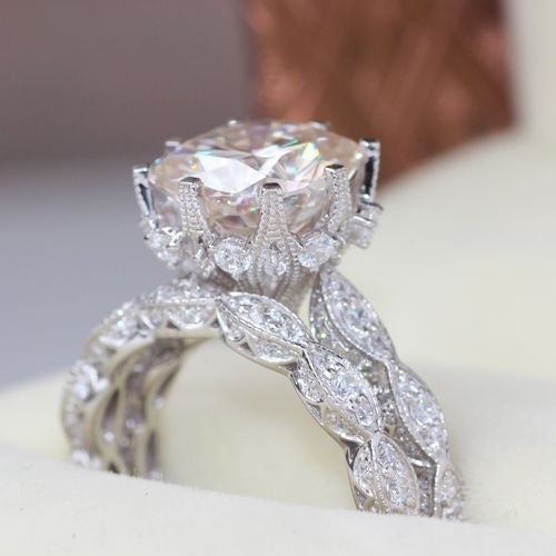 Zircon Alloy Ring