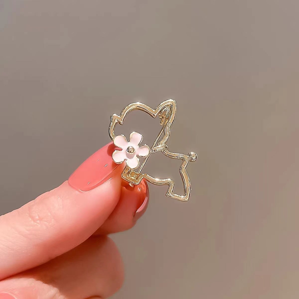 Adorable Hollow Puppy Brooch - Anti-Exposure Accessory