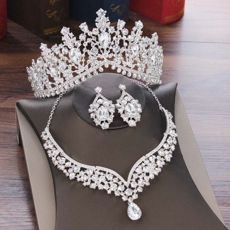 Gleaming Diamond Accessory Set