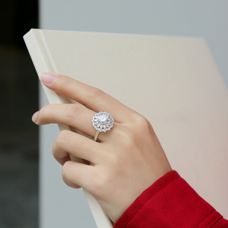Exquisite Floral Rhinestone 925 Silver Proposal Ring