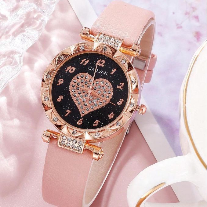 Charming Women's Fashion Watch & Jewelry Set
