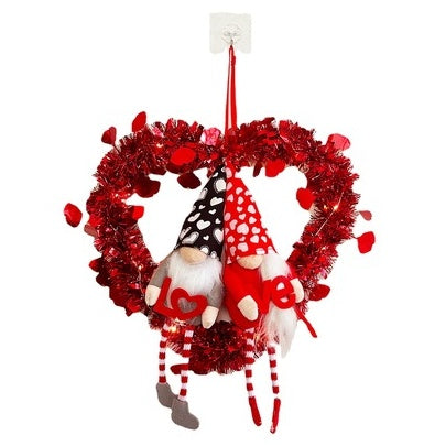 Charming Faceless Doll Valentine's Day Garland