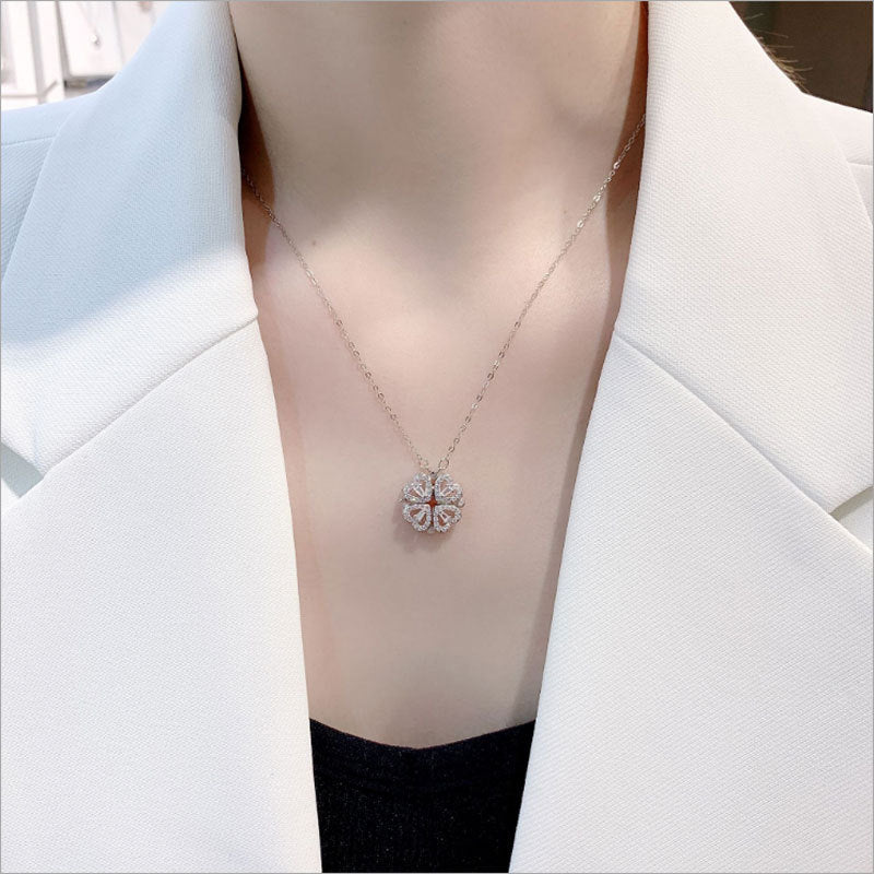 Magnetic Folding Heart-Shaped Four-Leaf Clover Pendant Necklace