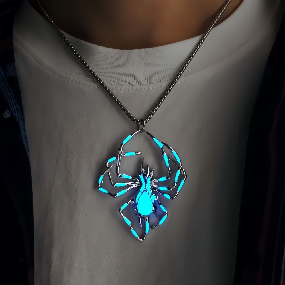 Luminous Stereo Spider Necklace - Glow-in-the-Dark Halloween Jewelry