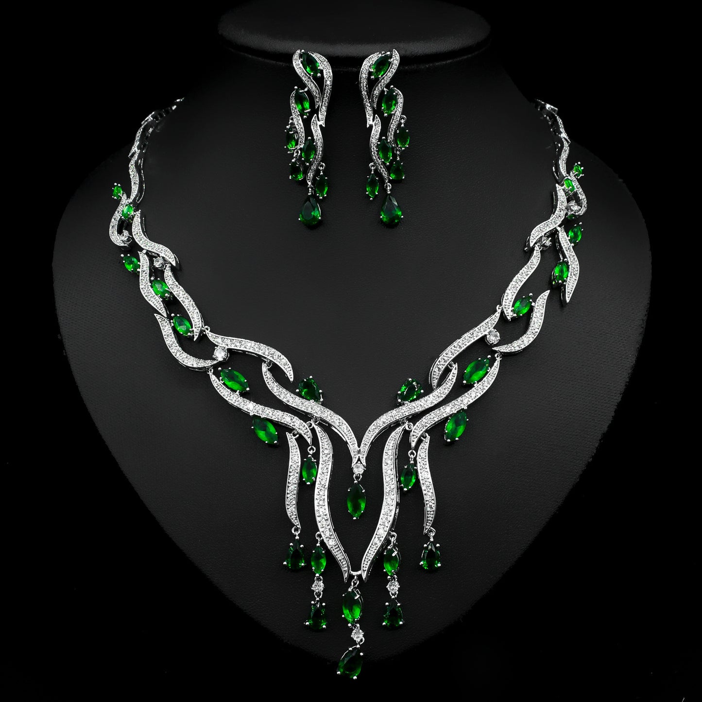 Dazzling New Crystal Zircon Tassel Pendant Jewelry Set