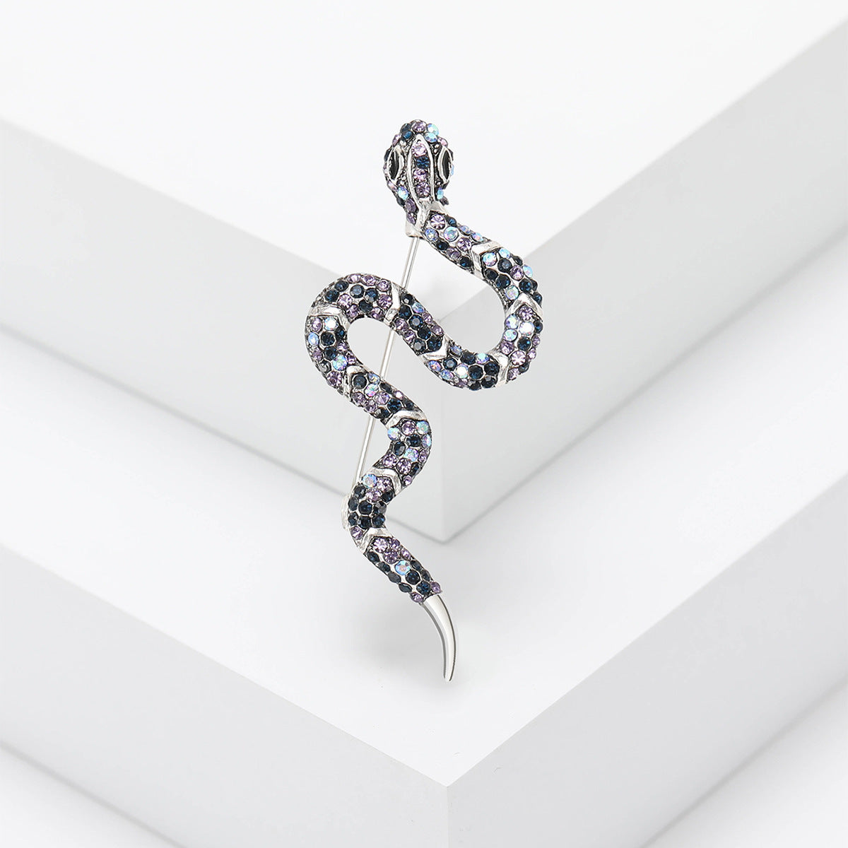 Stylish Rhinestone Snake Brooch