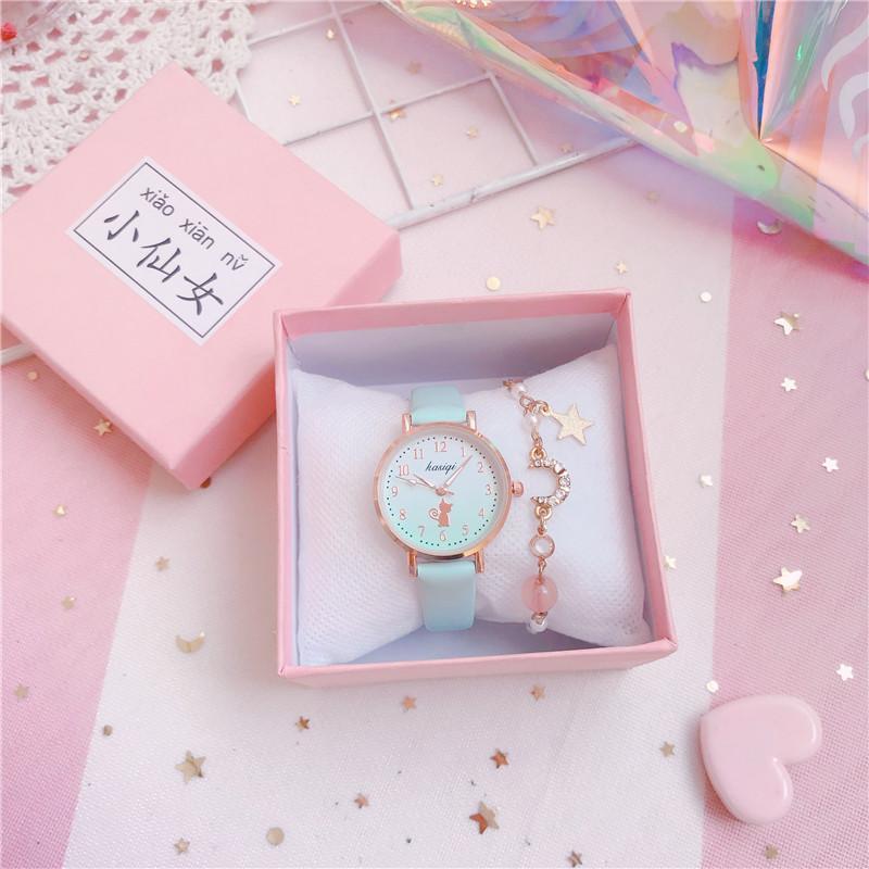 Minimalist Cat Design Analog Wristwatch Set
