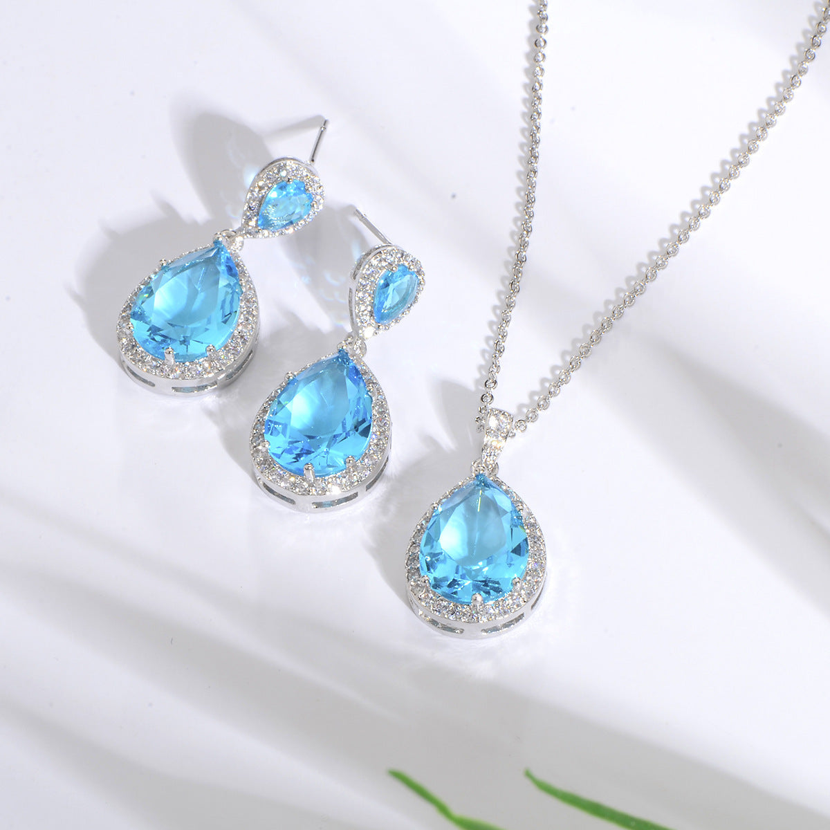 Graceful Zircon Water Drop Bridal Jewelry Set