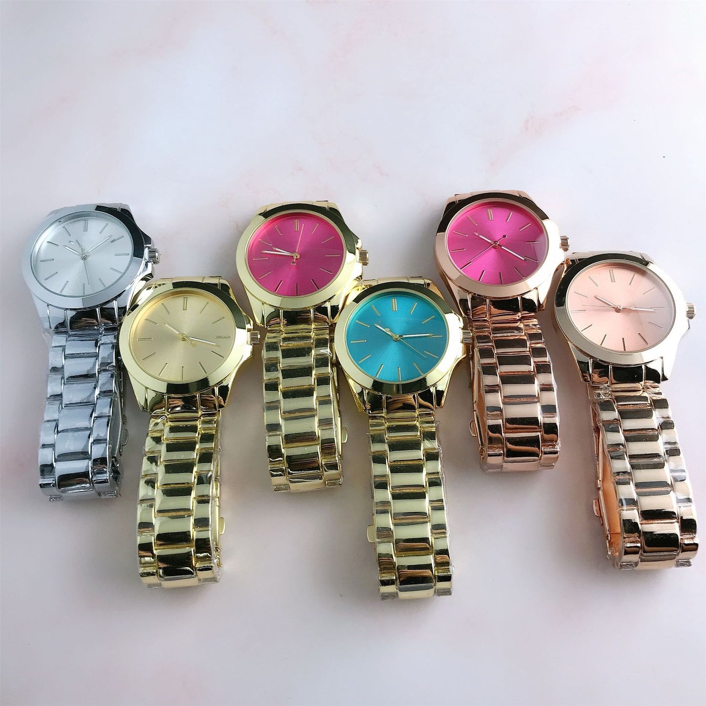 Elegant Minimalist Quartz Wrist Watch