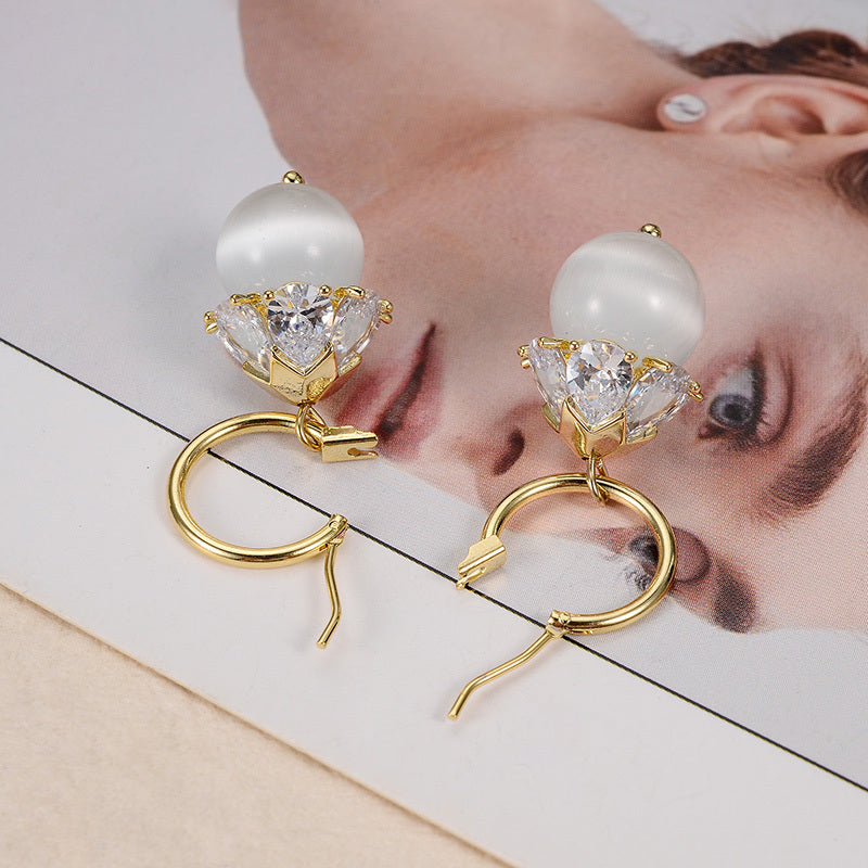 Elegant White Round Pearl Dangle Drop Earrings