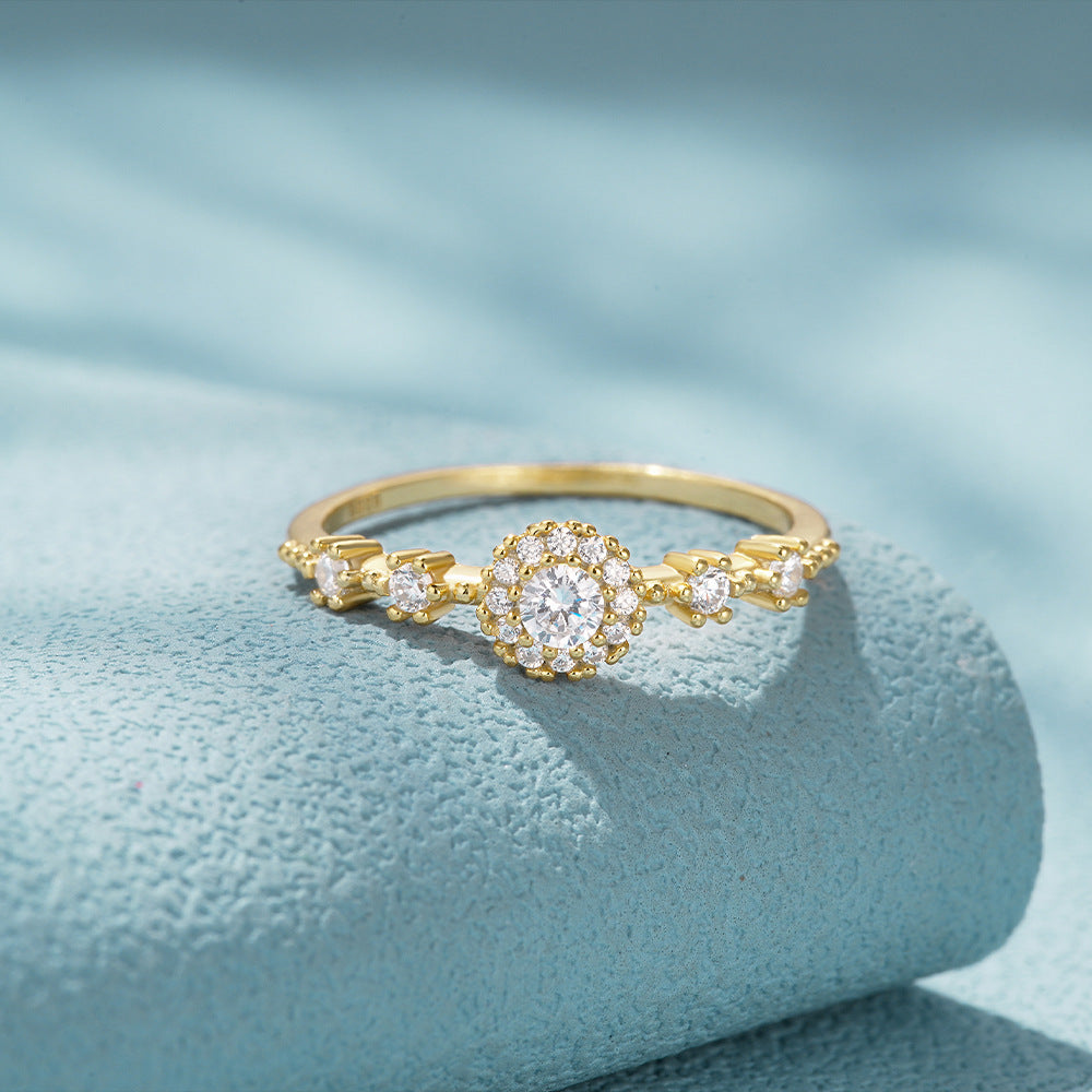 Exquisite Floral Rhinestone 925 Silver Proposal Ring