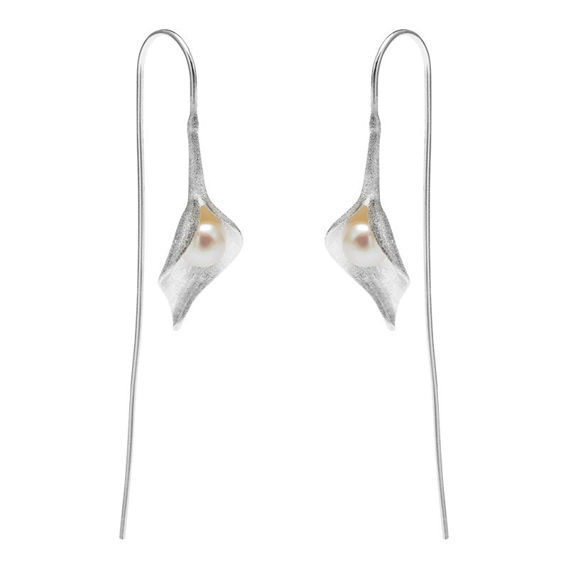 Lily Pearl Earrings
