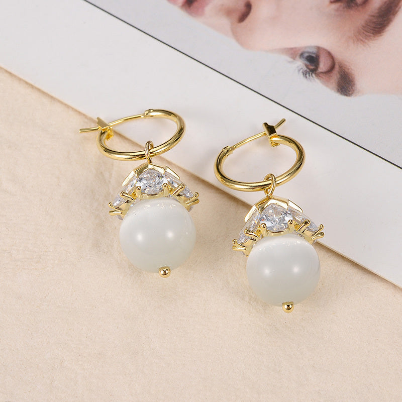 Elegant White Round Pearl Dangle Drop Earrings