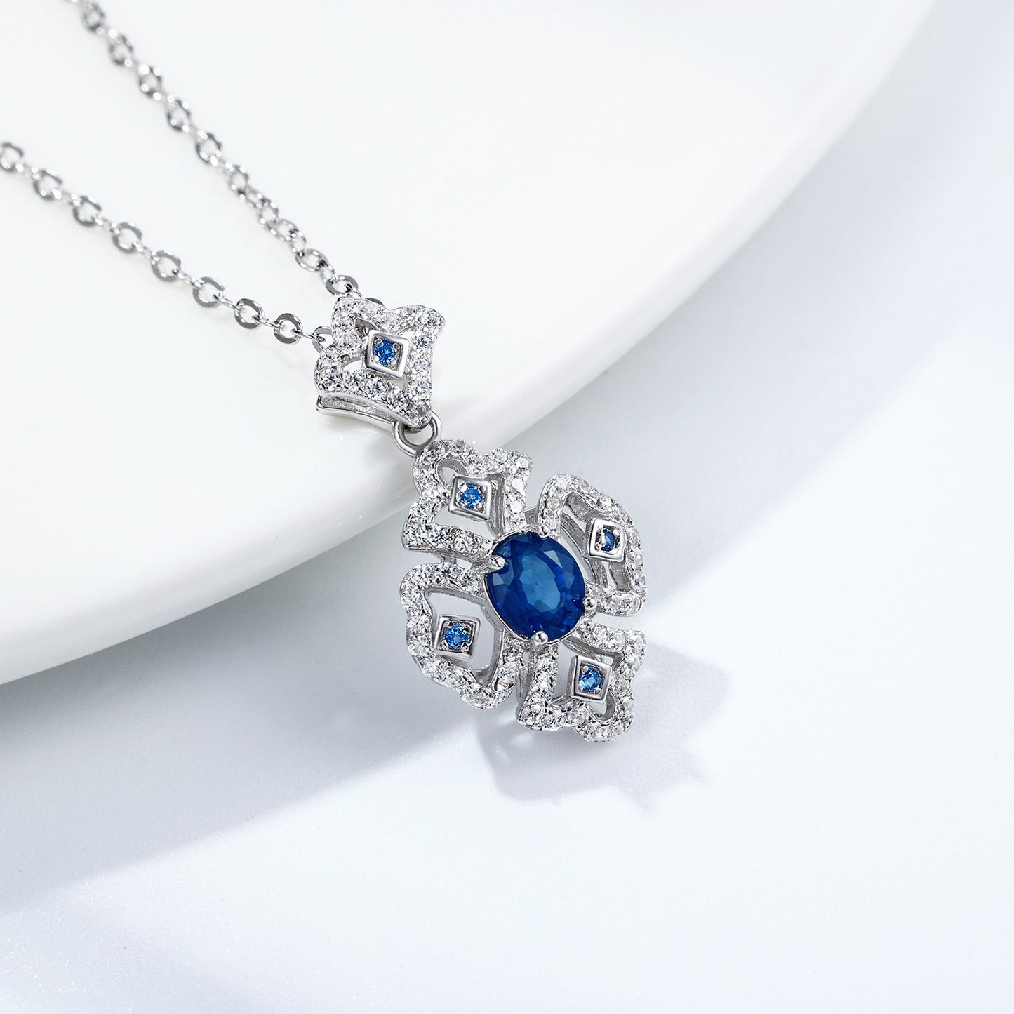 Retro Sapphire Pendant Necklace