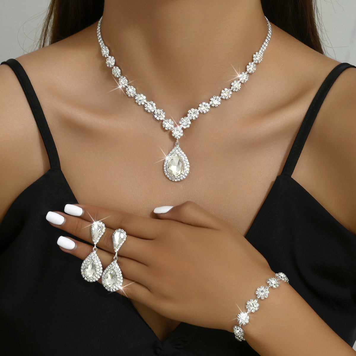 Elegant Crystal Rhinestone Bridal Jewelry Set