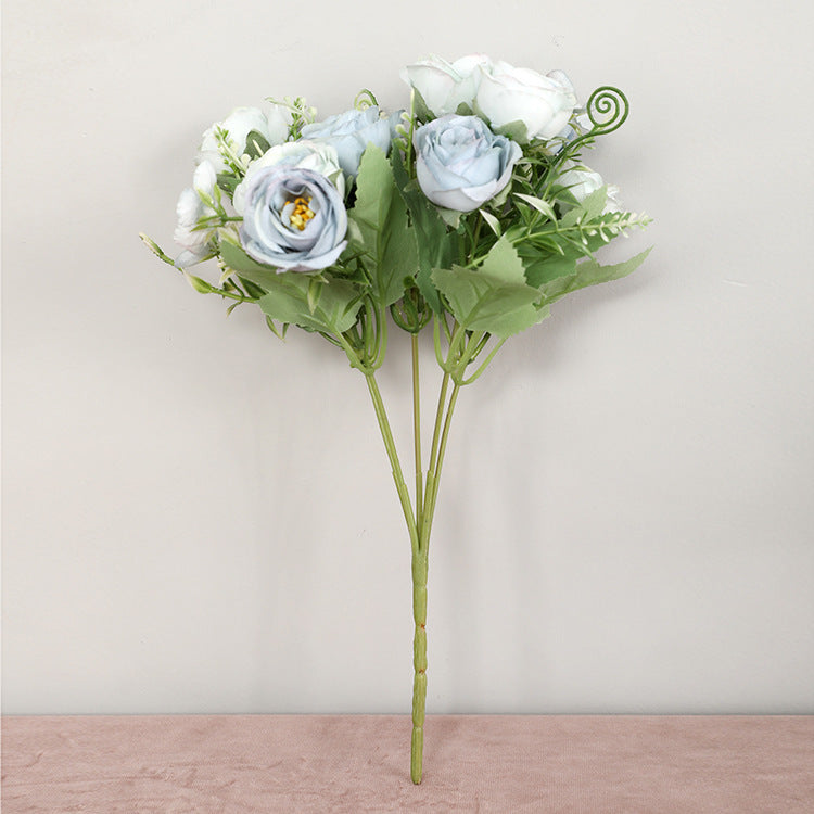 Exquisite 5-Prong 10-Rose Wedding Guide Decoration