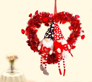 Charming Faceless Doll Valentine's Day Garland
