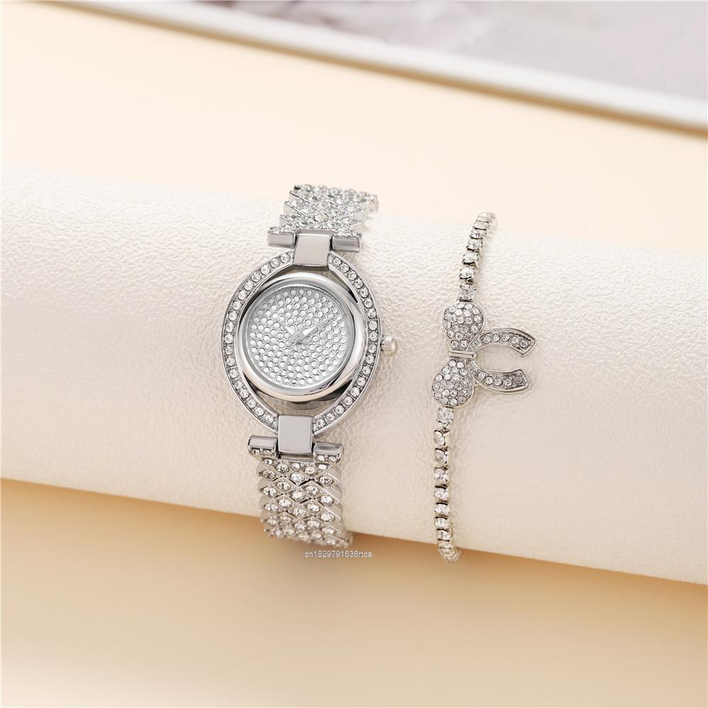 Women's Fashionable And Versatile Bracelet Quartz Watch