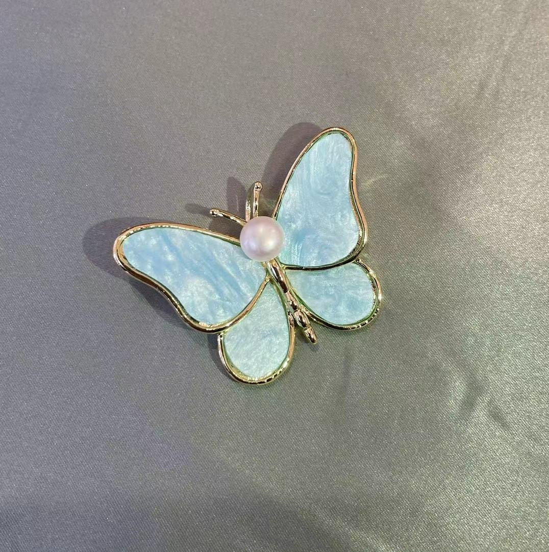 Butterfly Brooch Women's Corsage Sweet Pearl Pin Women's Clothing Accessories