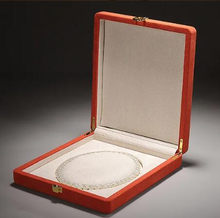 High-grade Rounded Microfiber Large Pearl Necklace Suit Jewelry Storage Box