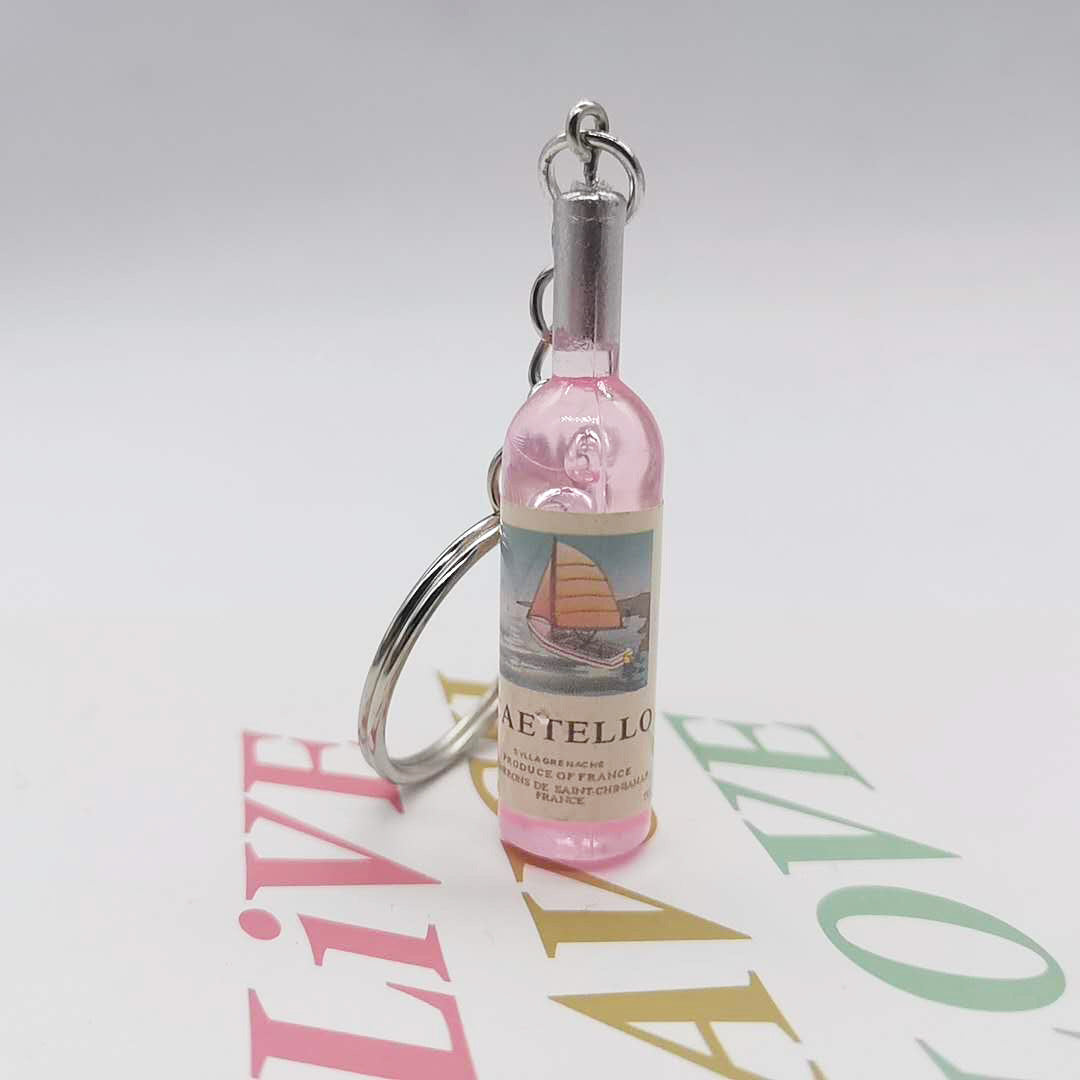 Creative wine bottle keychain