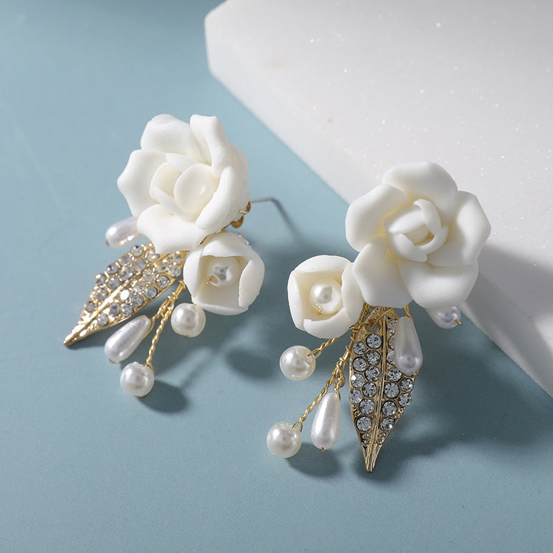 Ceramic Earrings With White Flowers