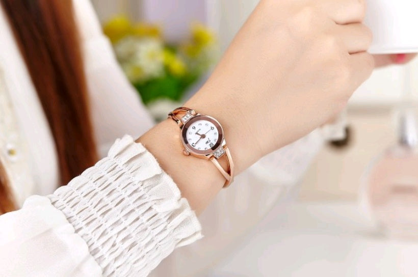 Women's steel belt student bracelet waterproof quartz electronic ladies fashion watch