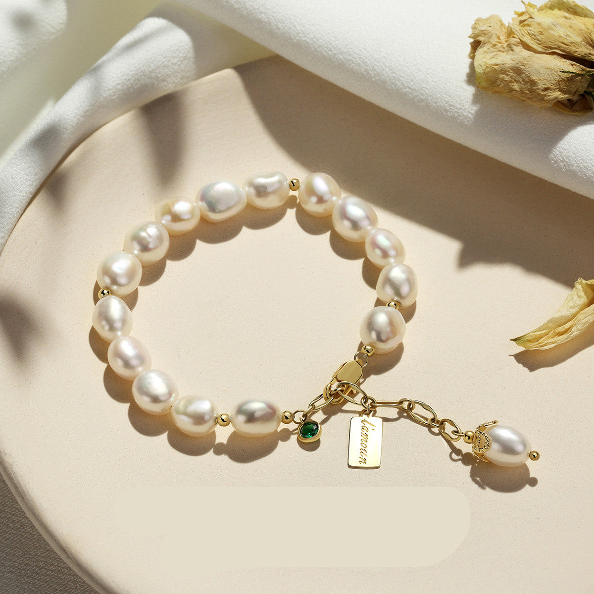 Natural Zircon Luxury Pearl Bracelet