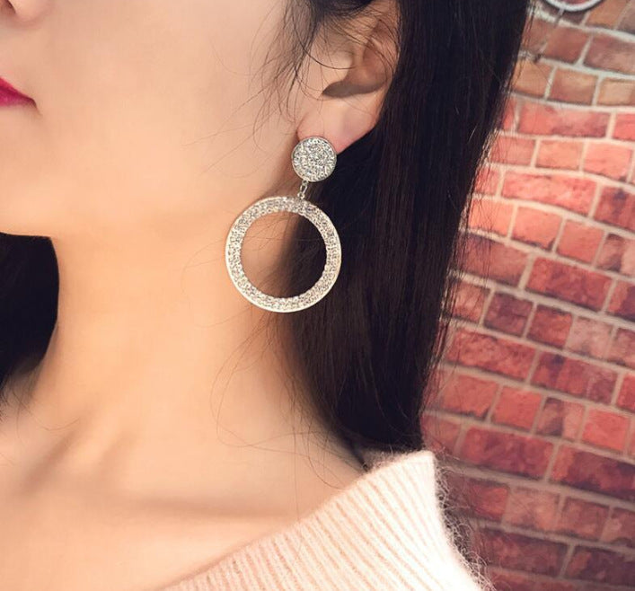 Exaggerated Geometric Circle Hook Earrings