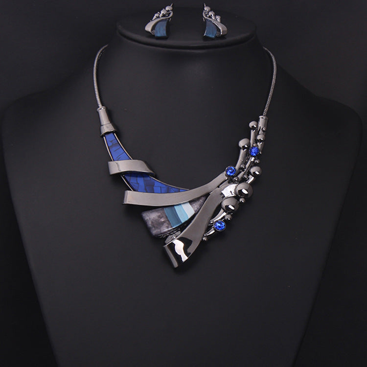 Gunmetal Crystal Resin Elegance Set