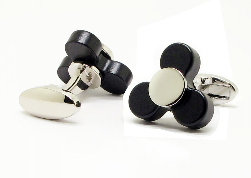 Creative Clover Petals Fingertip Spinning Cufflinks