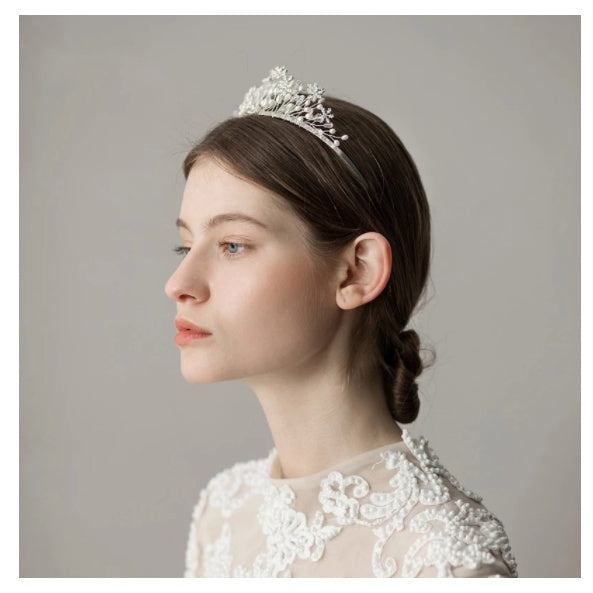 Beautiful Snowflake Flower Bridal Crown