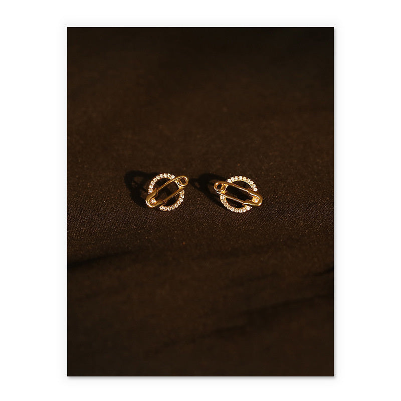 Vintage Diamond-Studded Paperclip Pin Round Earrings