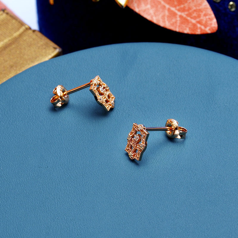 EuropeanStyle Retro Flowers And Zircon Rose Gold Earrings