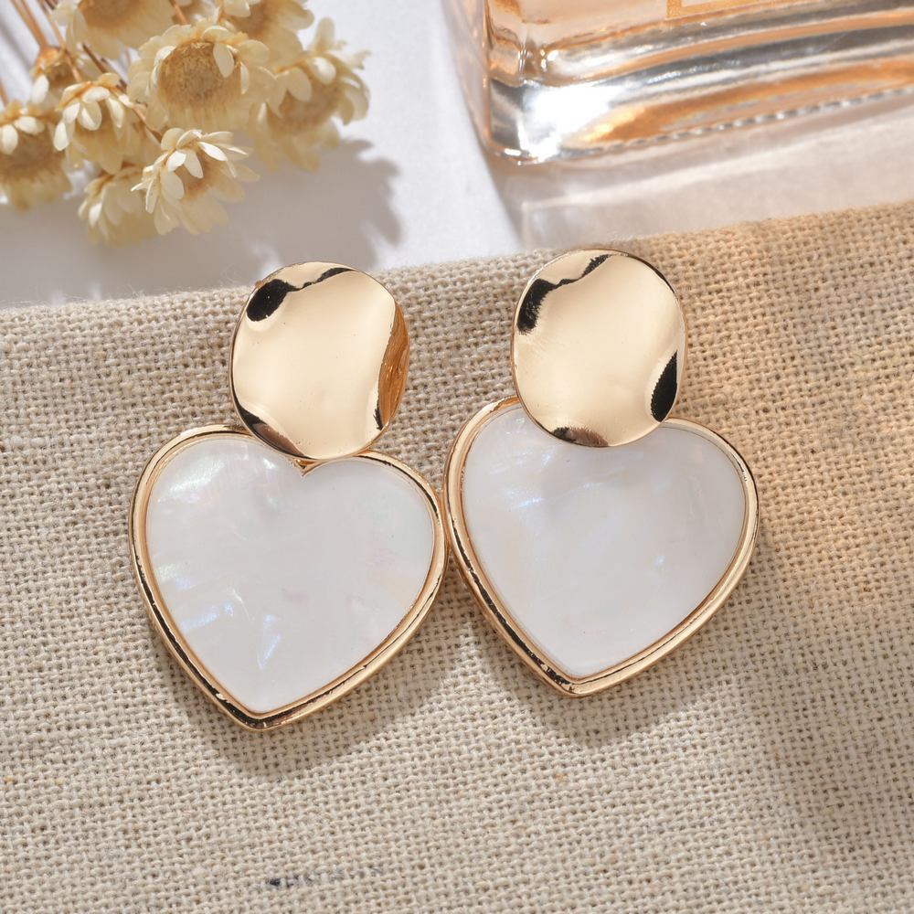 Retro Aimple Sequined Acrylic Earrings Foreign Trade Earrings