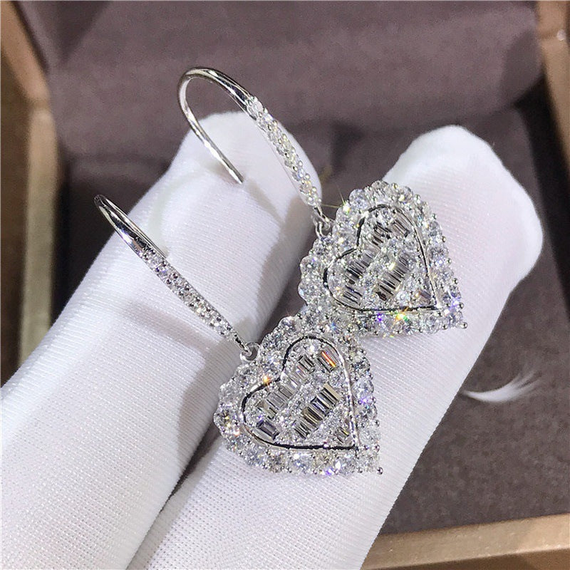 Huitan Cubic Zirconia Heat Shape Women Drop Wedding Engagement Jewelry Shine Girl Fashion Earrings