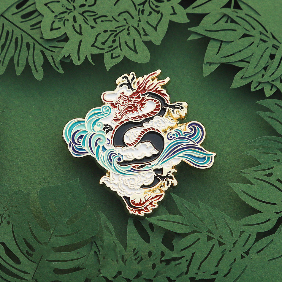 Chinese Dragon Ride The Wind And Waves Original National Wind Commemorative Brooch Creative Metal Badge Gift