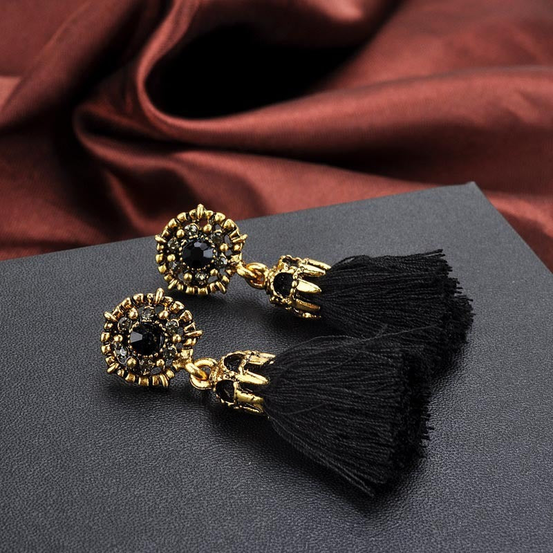 Baroque Diamond Hollow Tassel Stud Earrings