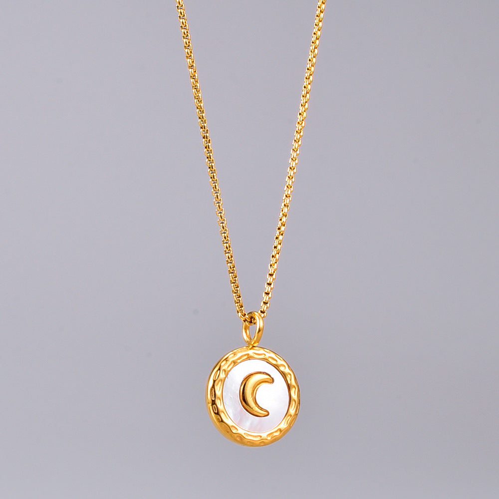 L220 Japanese White Fritillaria Moon Crescent Irregular Necklace Medium Long Chain Titanium Steel Plated 18 Gold Micro Commercial Live Broadcast