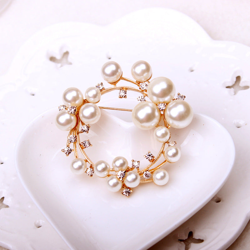 Fashionable High-End Enamel Pearl Brooch With Elegant Dress Brooch For Women