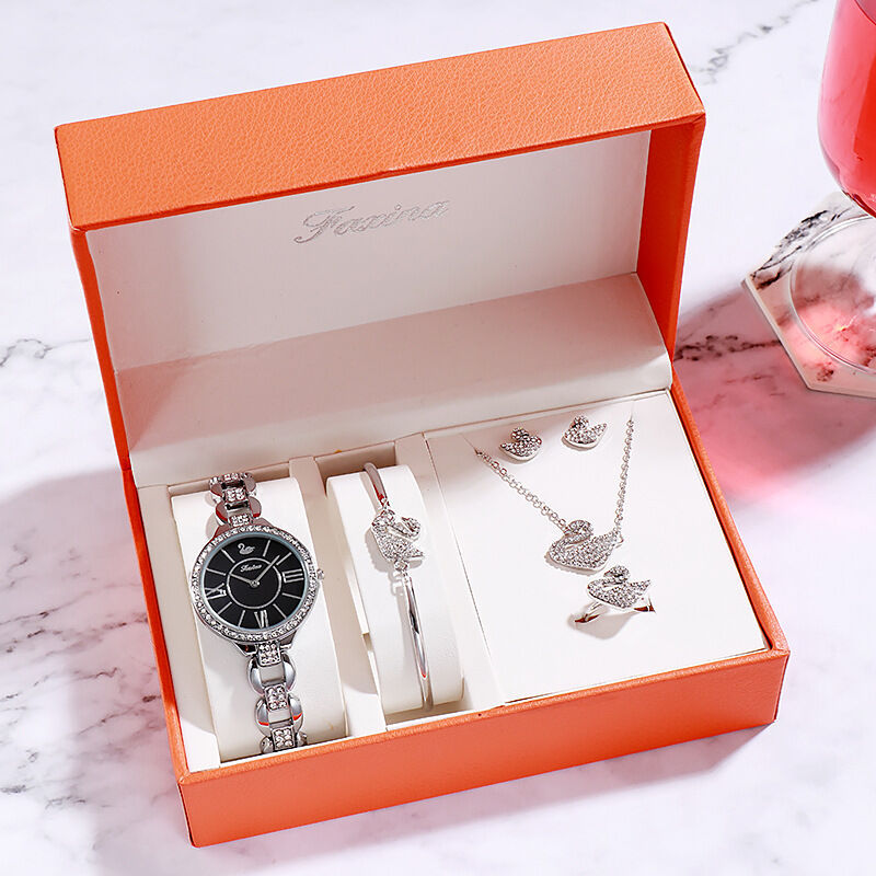 Women Quartz Watch Set Bracelet Necklace Ring Earrings Gift