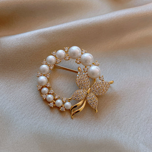 Vintage Diamond-Studded Butterfly Pearl Ring Brooch Fashion Style Dongdaemun