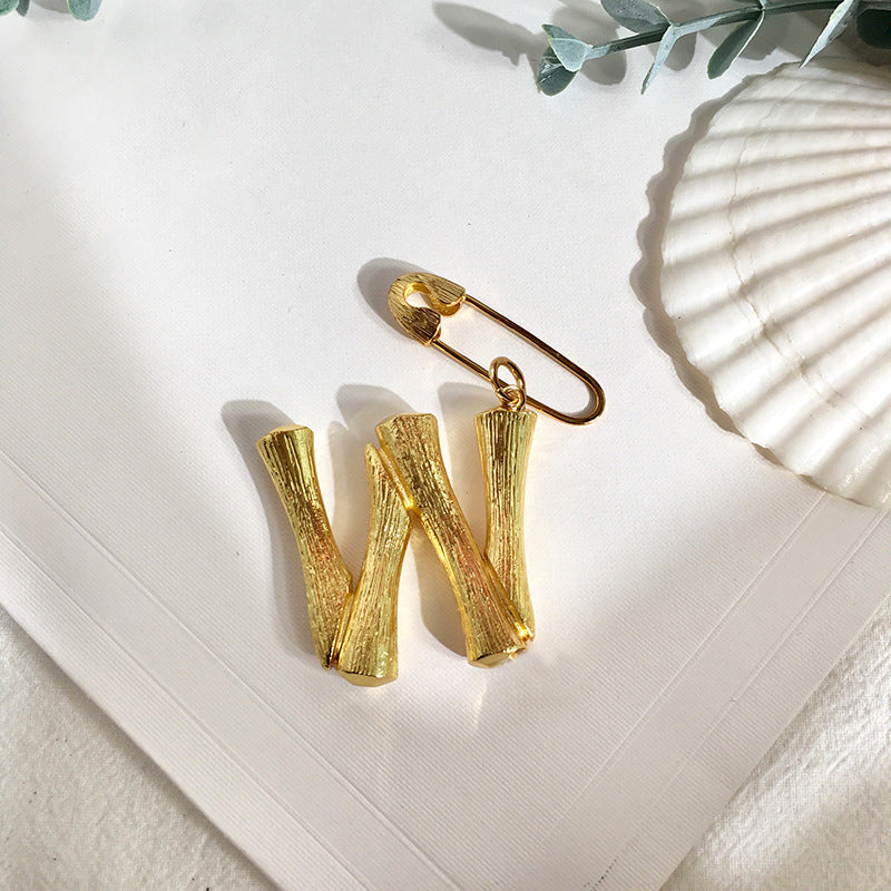 Creative And Fashionable 26 English Letter Brooches