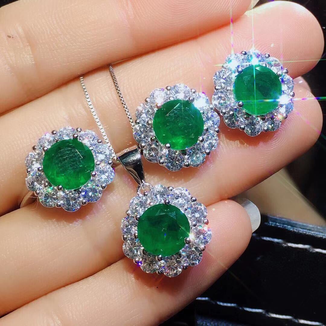 Colombian Emerald Ring Pendant Earring Set