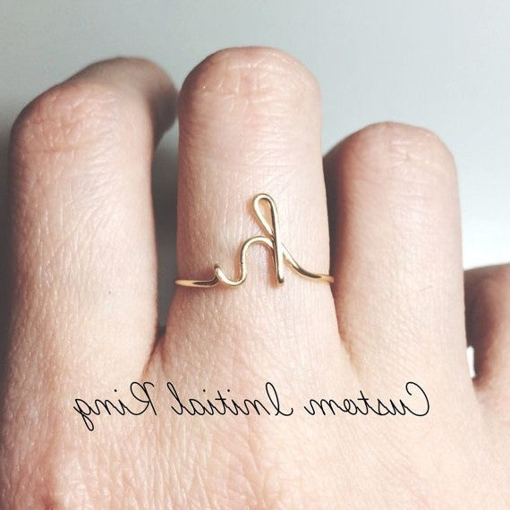 Unisex Gold Silver Color A-Z 26 Letters Initial Name Rings for Women Men Geometric Alloy Creative Finger Rings Jewelry Wholesale