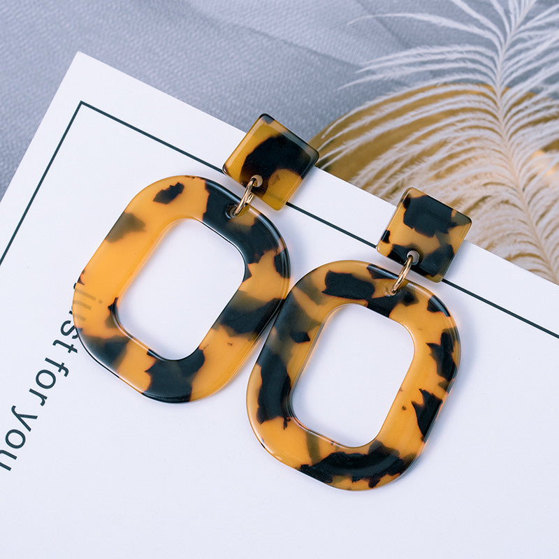 Plate leopard print acrylic Earrings