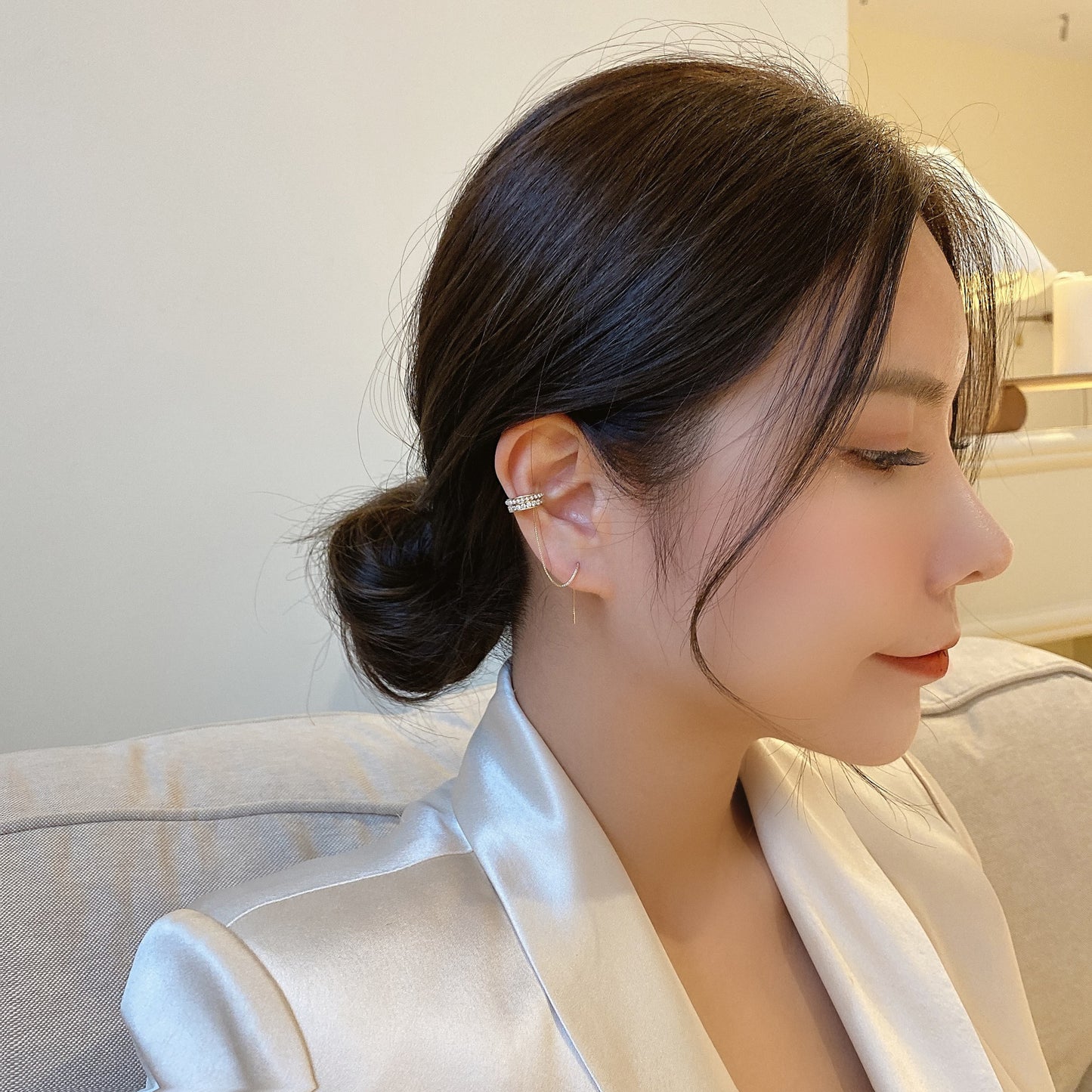 Korean Pearl Earbone Clip Earrings One Cold Wind High-end Ring Without Ear