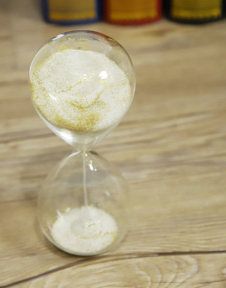 Creative hourglass timer as a gift for fine home decor