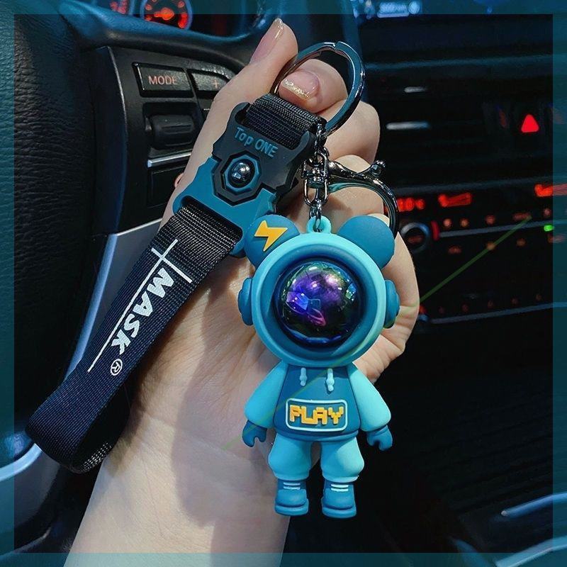 KeychainCartoon Astronaut Lightning Bear Keychain Love Road Bear Car Key