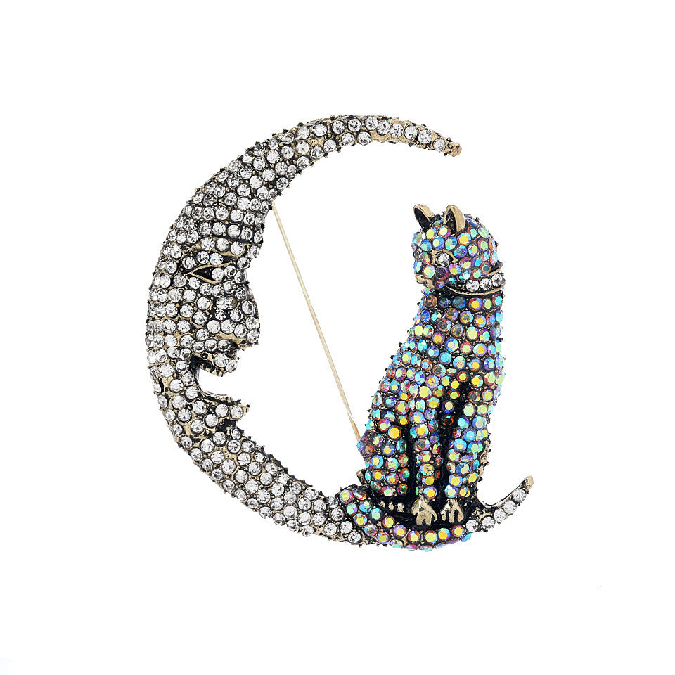 Creative Retro Full Diamond Heavy Industry Moon Brooch Female